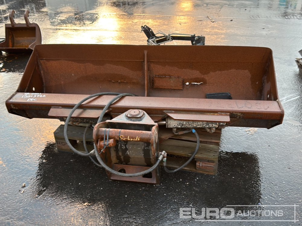 Lehnhoff 72" Hydraulic Tilt Ditchinmg Bucket, MS08 - Bucket: picture 4 Lehnhoff 72" Hydraulic Tilt Ditchinmg Bucket, MS08 - Bucket: picture 4