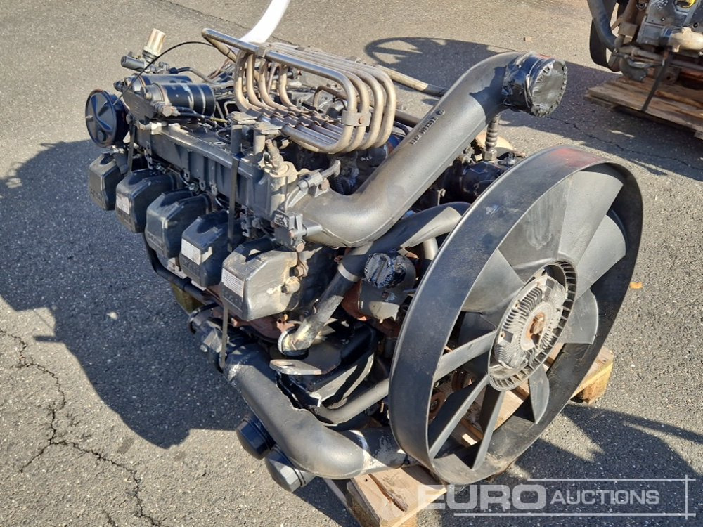 MAN 5 Cylinder Turbo Diesel Engine - Engine: picture 4 MAN 5 Cylinder Turbo Diesel Engine - Engine: picture 4