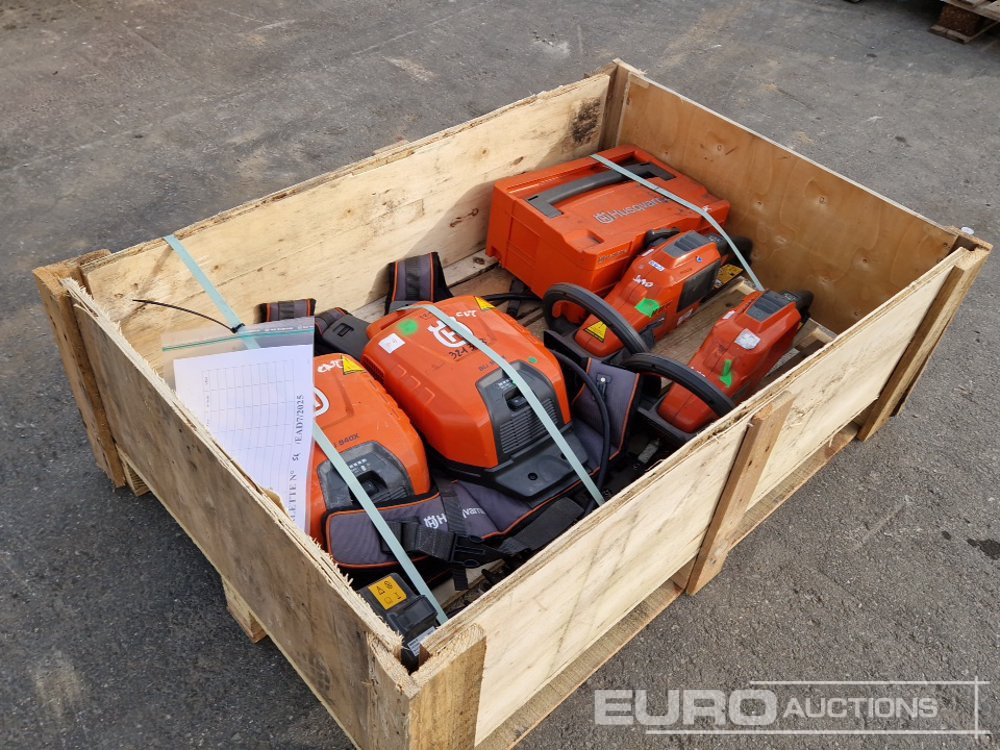Pallet of Husqvarna Garden Equipment, Hedge Trimmer - Construction equipment: picture 2 Pallet of Husqvarna Garden Equipment, Hedge Trimmer - Construction equipment: picture 2