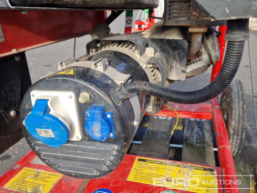 Generator set SDMO PERFORM 6500 XL: picture 6 Generator set SDMO PERFORM 6500 XL: picture 6