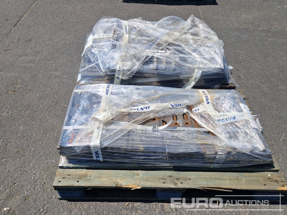 500mm Steel Track Plates to suit Volvo EC140/145 - Spare parts for Excavator: picture 3 500mm Steel Track Plates to suit Volvo EC140/145 - Spare parts for Excavator: picture 3