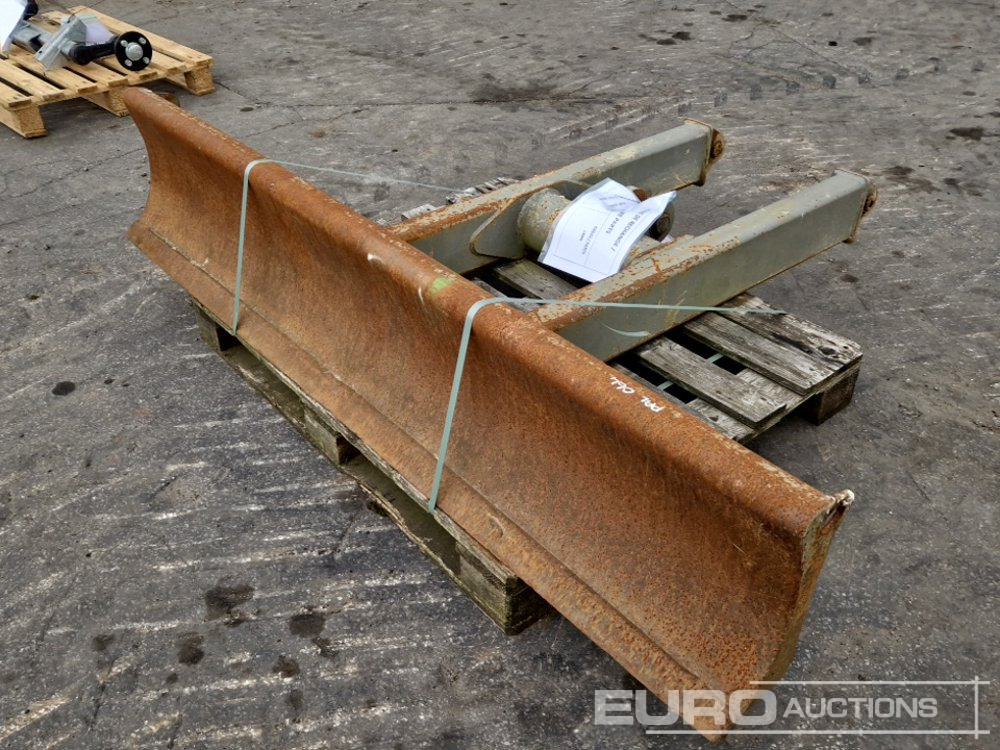 Blade to suit Volvo ECR48D - Spare parts for Excavator: picture 1 Blade to suit Volvo ECR48D - Spare parts for Excavator: picture 1