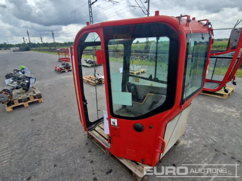 Cab to suit Volvo ECR88D - Spare parts for Excavator: picture 2 Cab to suit Volvo ECR88D - Spare parts for Excavator: picture 2