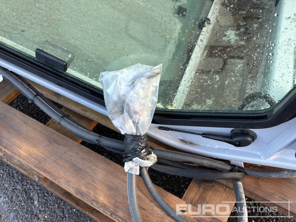 Spare parts for Excavator Cabin to suit Excavator: picture 11