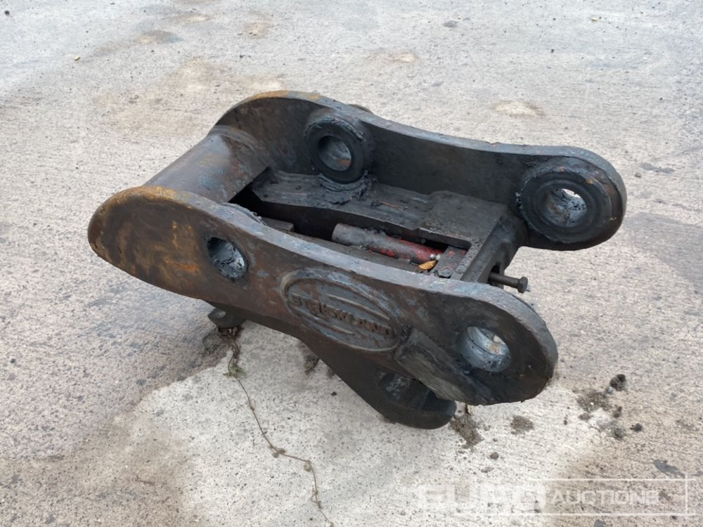 Strickland Hydraulic Quick Hitch 65mm Pin to suit 13 Ton Excavator - Quick coupler: picture 4 Strickland Hydraulic Quick Hitch 65mm Pin to suit 13 Ton Excavator - Quick coupler: picture 4