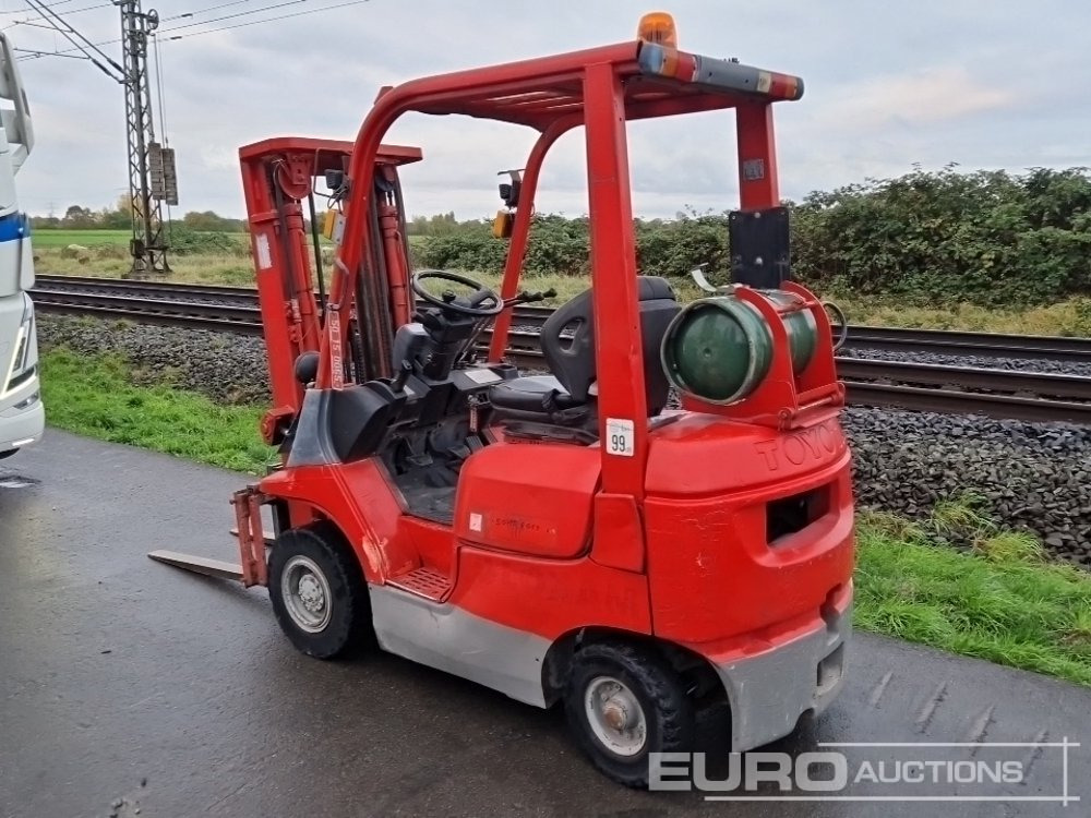 Toyota 42-7FGF15 - Forklift: picture 3 Toyota 42-7FGF15 - Forklift: picture 3