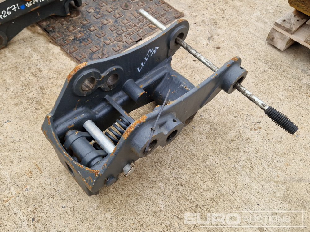 Unused 2025 Miller Manual QH 45mm Pin to suit 4-6 Ton Excavator - Quick coupler: picture 1 Unused 2025 Miller Manual QH 45mm Pin to suit 4-6 Ton Excavator - Quick coupler: picture 1