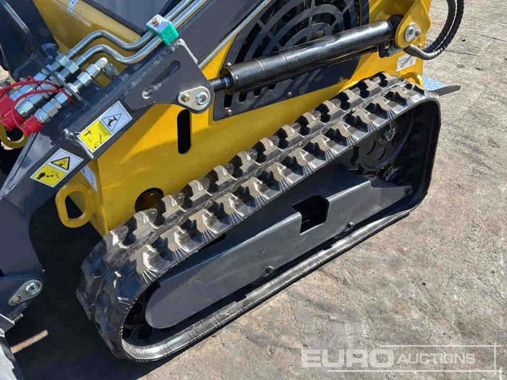 Skid steer loader Unused 2025 STARVOX SV-480: picture 11
