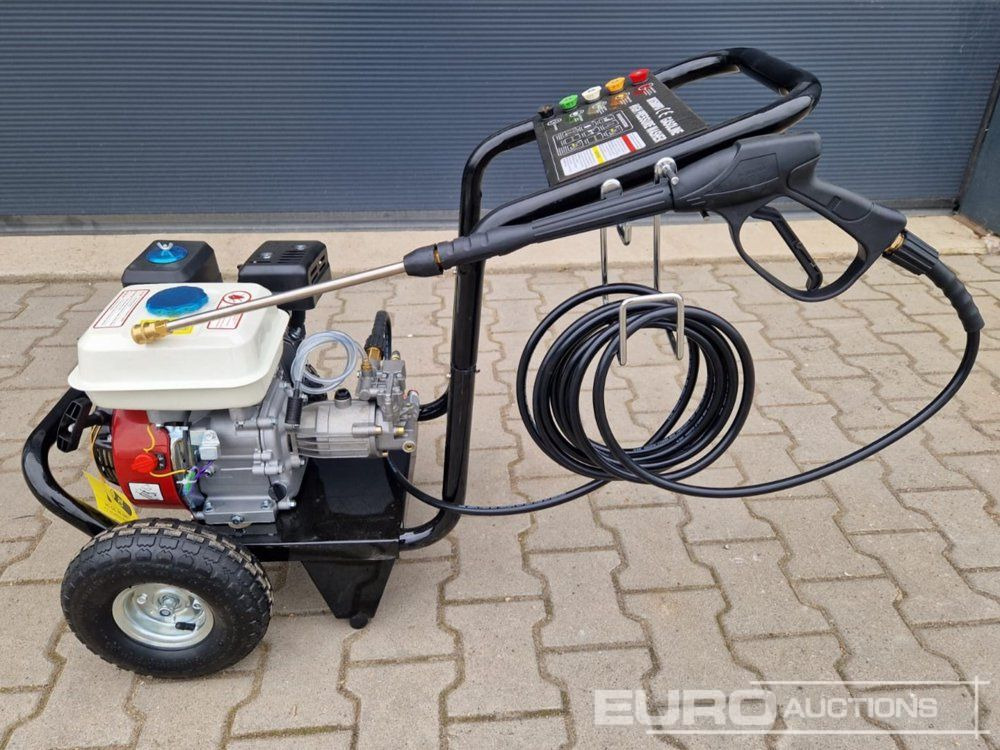 Unused MAXWIN MT3500PSI Petrol Powered High Pressure Washer, 240bar, 6.5HP - Workshop equipment: picture 4 Unused MAXWIN MT3500PSI Petrol Powered High Pressure Washer, 240bar, 6.5HP - Workshop equipment: picture 4