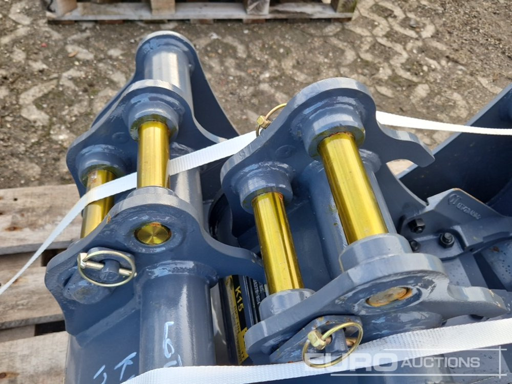 New Bucket Unused Strickland 24", 18", 12" Bucket Set to suit Kubota KX15 (3 of): picture 7 New Bucket Unused Strickland 24", 18", 12" Bucket Set to suit Kubota KX15 (3 of): picture 7