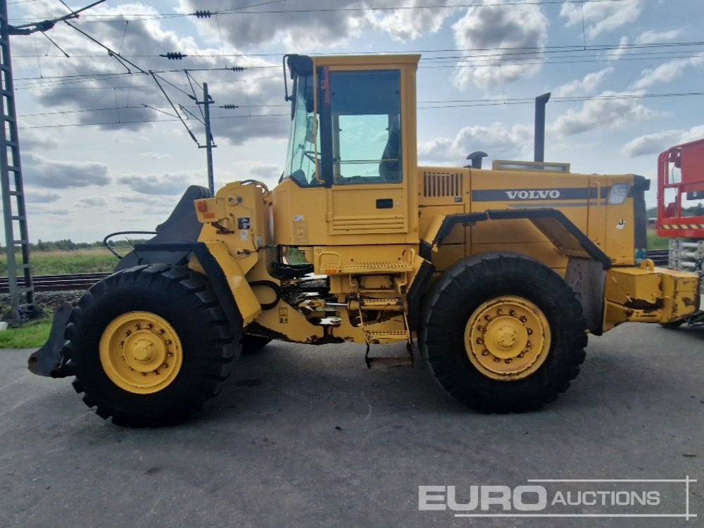 Volvo L90C - Wheel loader: picture 2 Volvo L90C - Wheel loader: picture 2