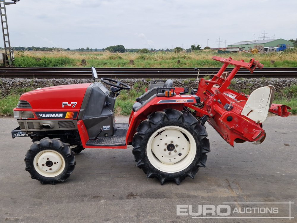 Yanmar F7 - Mini tractor: picture 2 Yanmar F7 - Mini tractor: picture 2