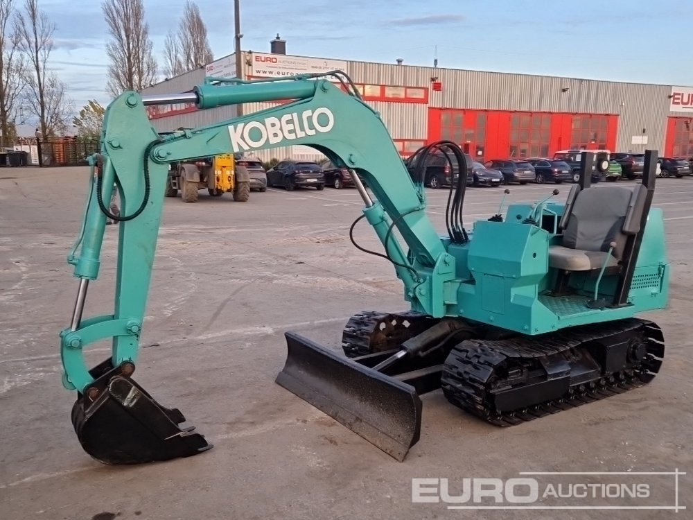 Yanmar YTB800-1 - Mini excavator: picture 1 Yanmar YTB800-1 - Mini excavator: picture 1
