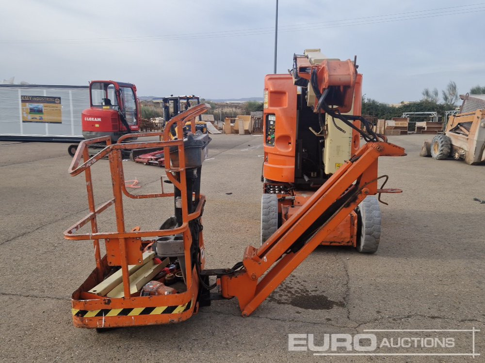 2005 JLG E300AJP - Articulated boom: picture 4 2005 JLG E300AJP - Articulated boom: picture 4