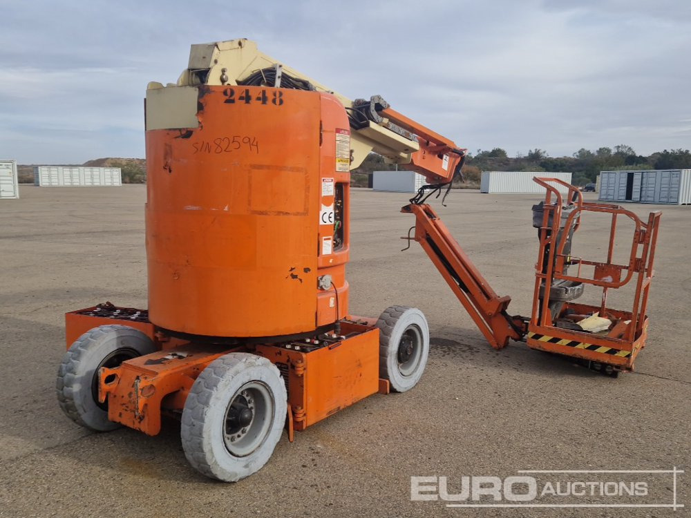 2005 JLG E300AJP - Articulated boom: picture 1 2005 JLG E300AJP - Articulated boom: picture 1