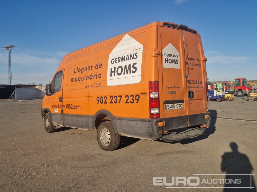 2010 Iveco Daily 35 S14 - Panel van: picture 3 2010 Iveco Daily 35 S14 - Panel van: picture 3