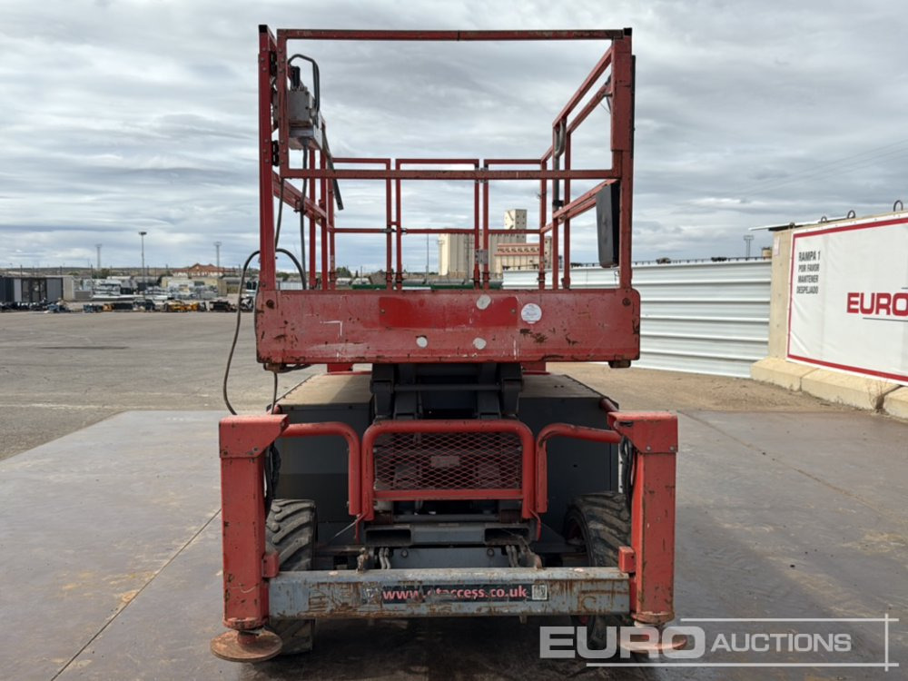 2015 SkyJack SJ6832RT - Scissor lift: picture 4 2015 SkyJack SJ6832RT - Scissor lift: picture 4