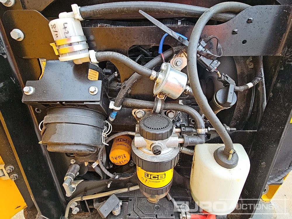 Mini excavator 2020 JCB 16C-1 T3: picture 33