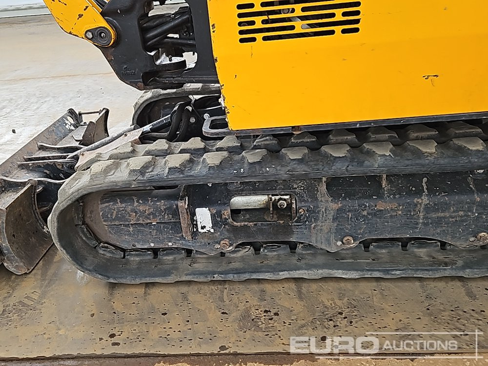 Mini excavator 2020 JCB 16C-1 T3: picture 10