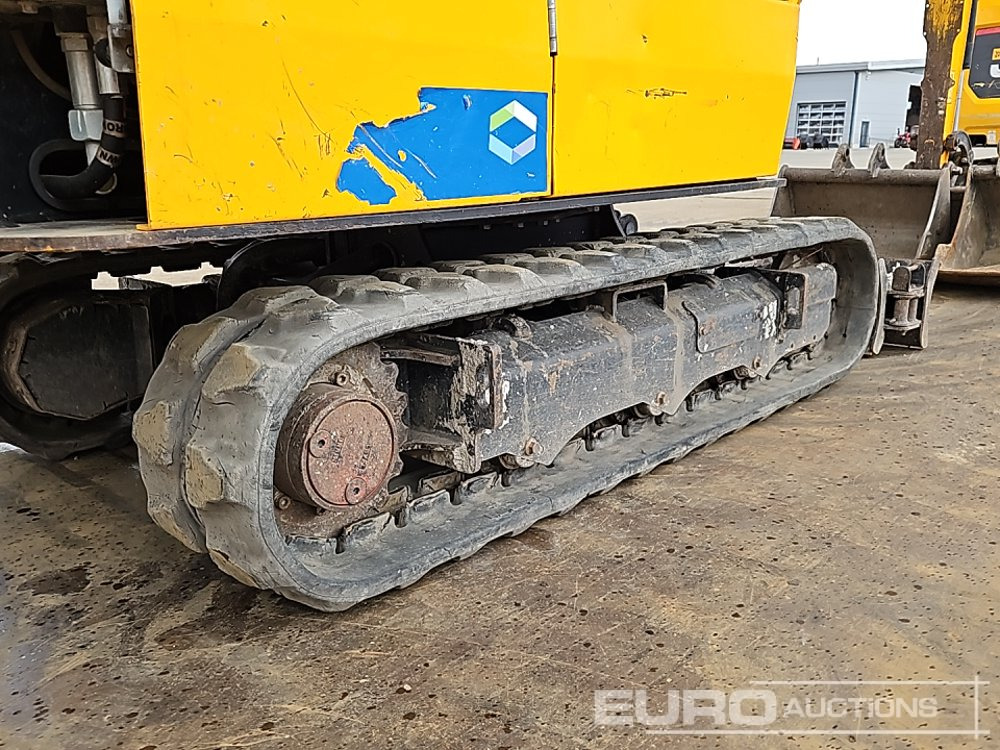 Mini excavator 2020 JCB 16C-1 T3: picture 13