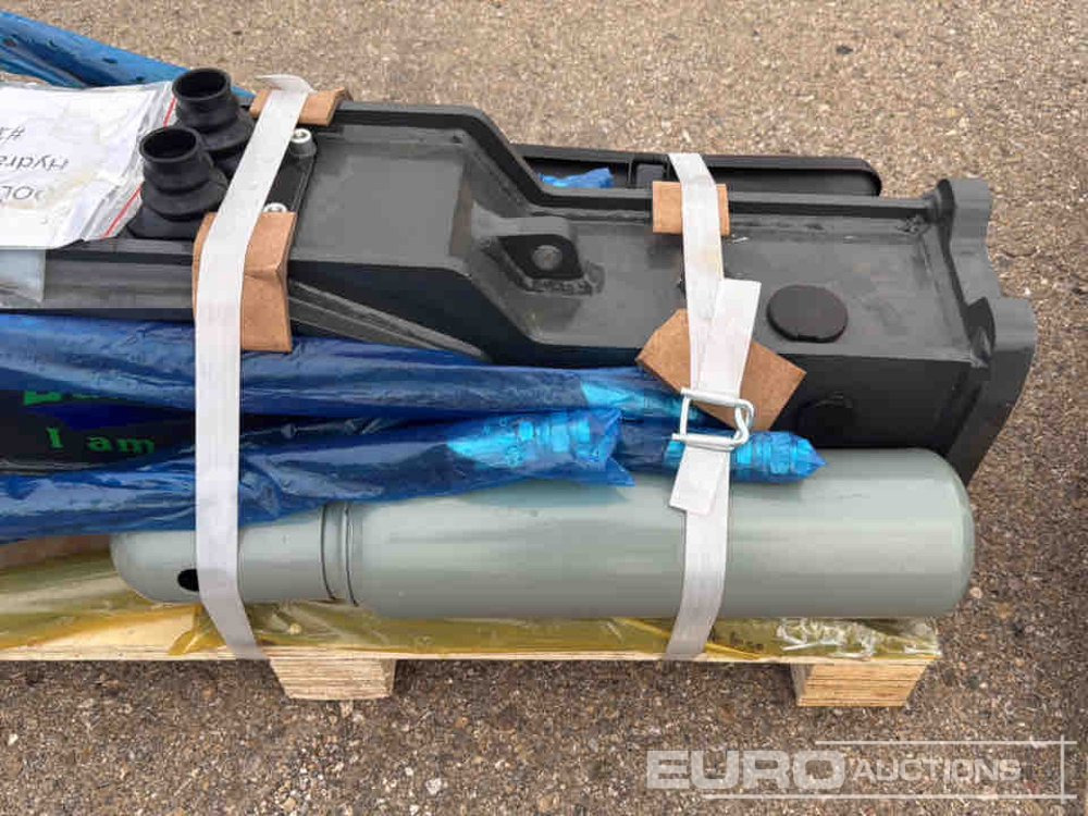 Unused Sailing 45 - Attachment for Excavator: picture 5 Unused Sailing 45 - Attachment for Excavator: picture 5