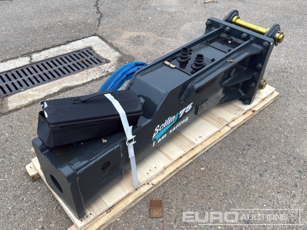 Unused Sailing 75 - Attachment for Excavator: picture 3 Unused Sailing 75 - Attachment for Excavator: picture 3