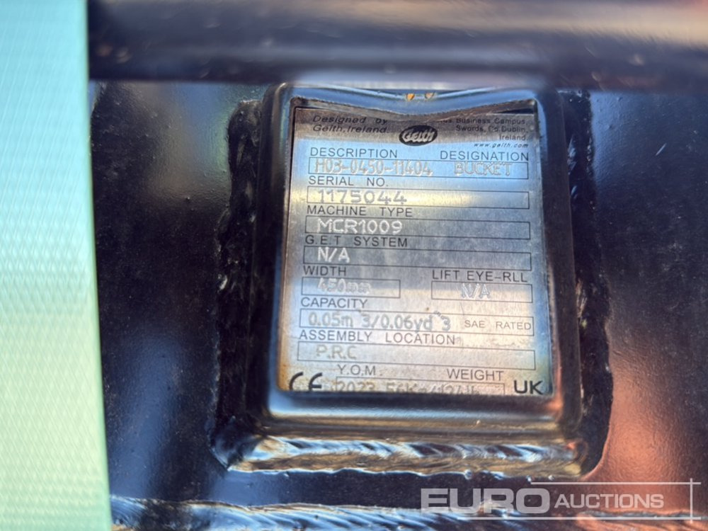 Geith Digging Bucket H03-0450-11404 to suit MCR1009 (S/Ns 1175044, 1175046) (2 of) - Bucket: picture 5 Geith Digging Bucket H03-0450-11404 to suit MCR1009 (S/Ns 1175044, 1175046) (2 of) - Bucket: picture 5