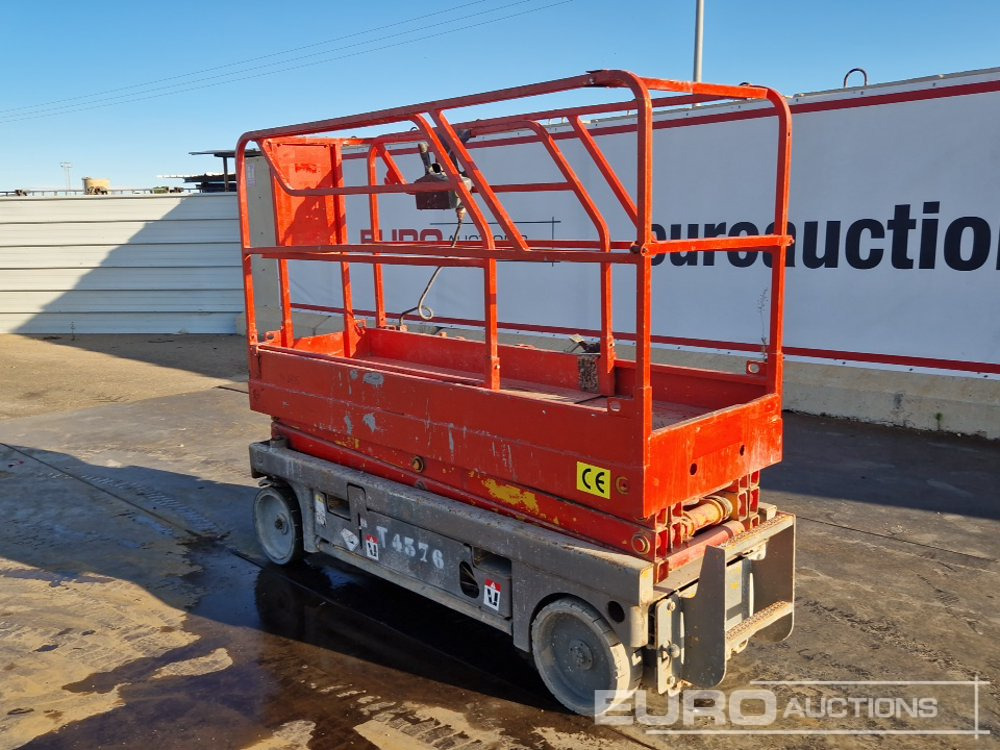 Haulotte Compact 8 - Aerial platform: picture 3 Haulotte Compact 8 - Aerial platform: picture 3