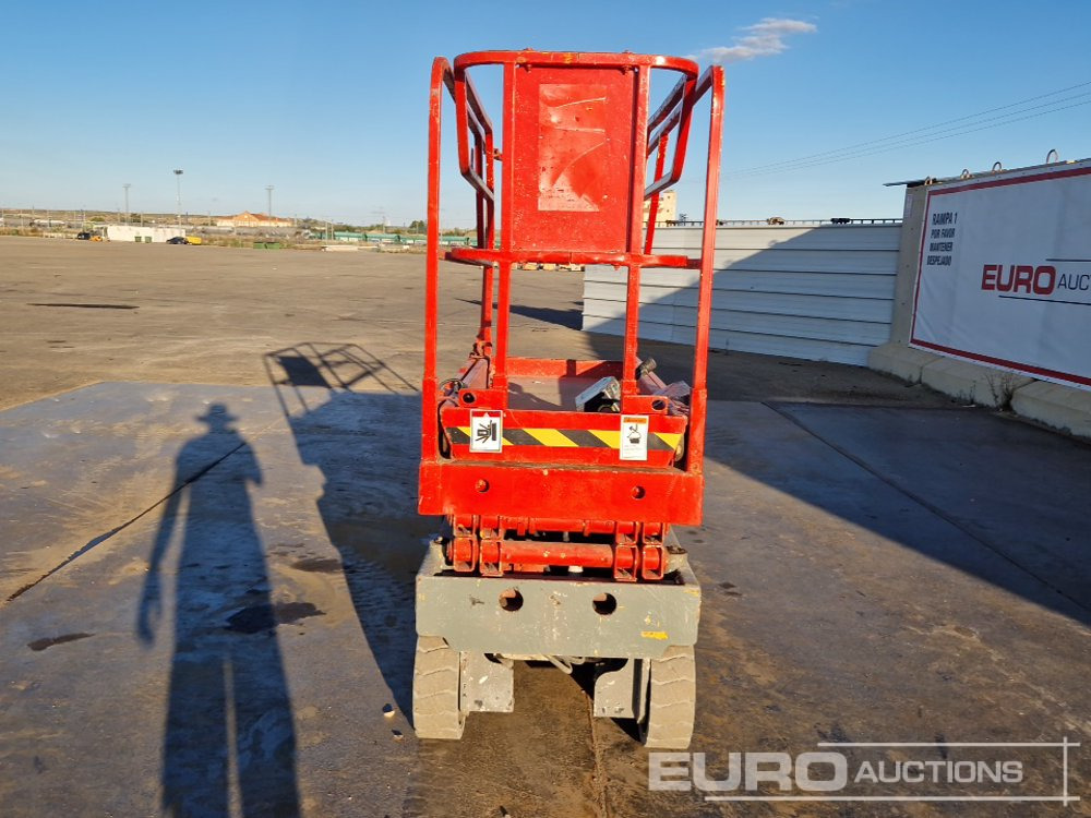 Haulotte Compact 8 - Aerial platform: picture 4 Haulotte Compact 8 - Aerial platform: picture 4