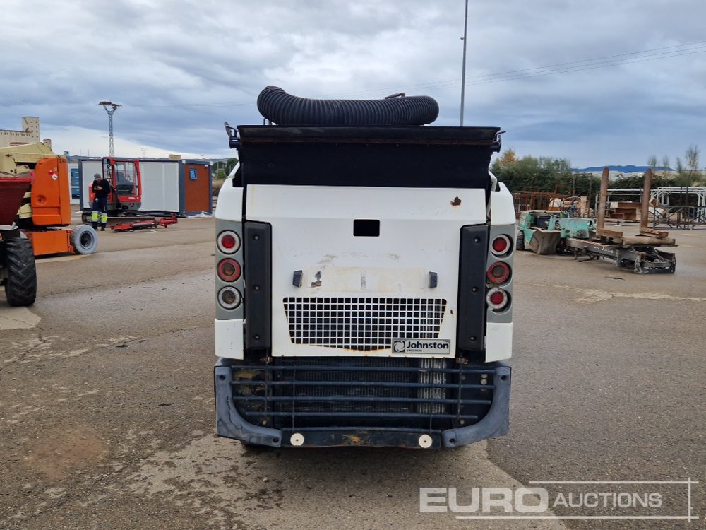 Johnston 142A 101T - Road sweeper: picture 4 Johnston 142A 101T - Road sweeper: picture 4