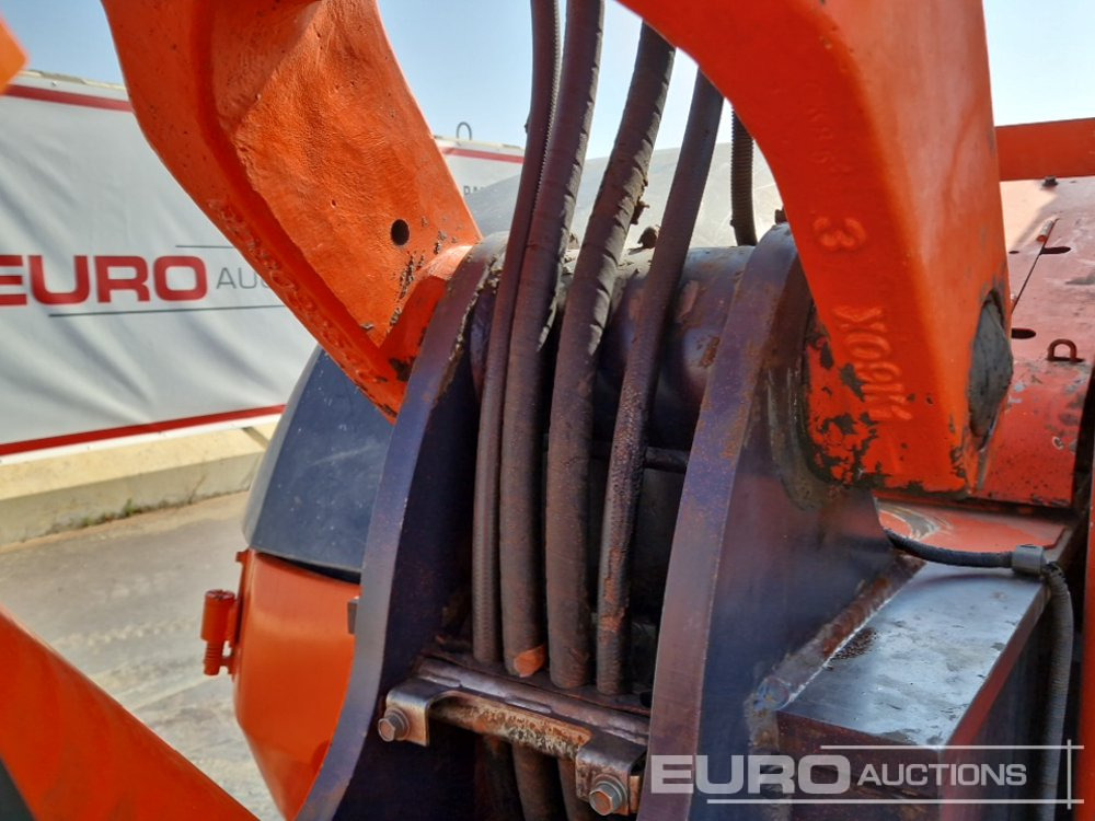 Mini excavator Kubota KX185-3: picture 25