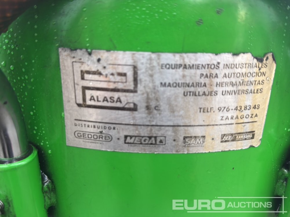 Construction equipment Vacuum Oil Extractor: picture 7