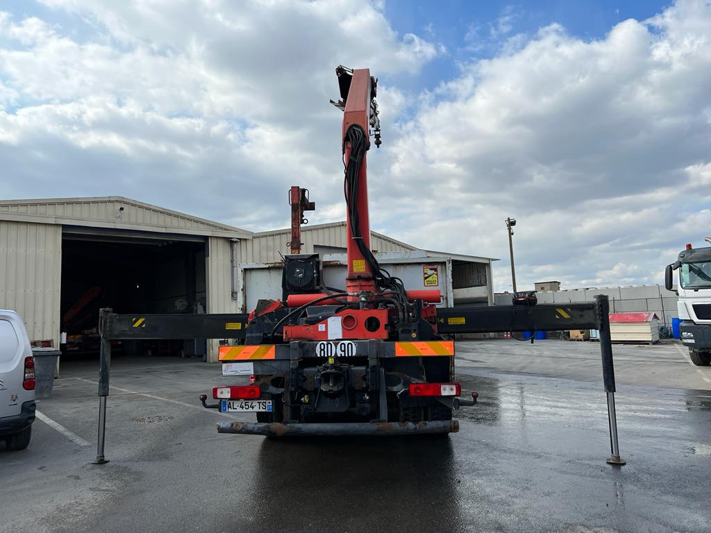 Dropside/ Flatbed truck, Crane truck Camion grue Renault 410 AL-454-TS: picture 8 Dropside/ Flatbed truck, Crane truck Camion grue Renault 410 AL-454-TS: picture 8