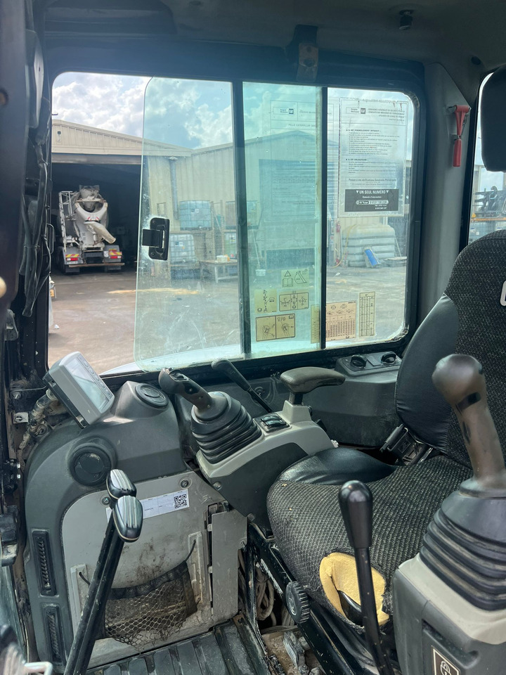 Mini-pelle Caterpillar 305E2 - Mini excavator: picture 4 Mini-pelle Caterpillar 305E2 - Mini excavator: picture 4