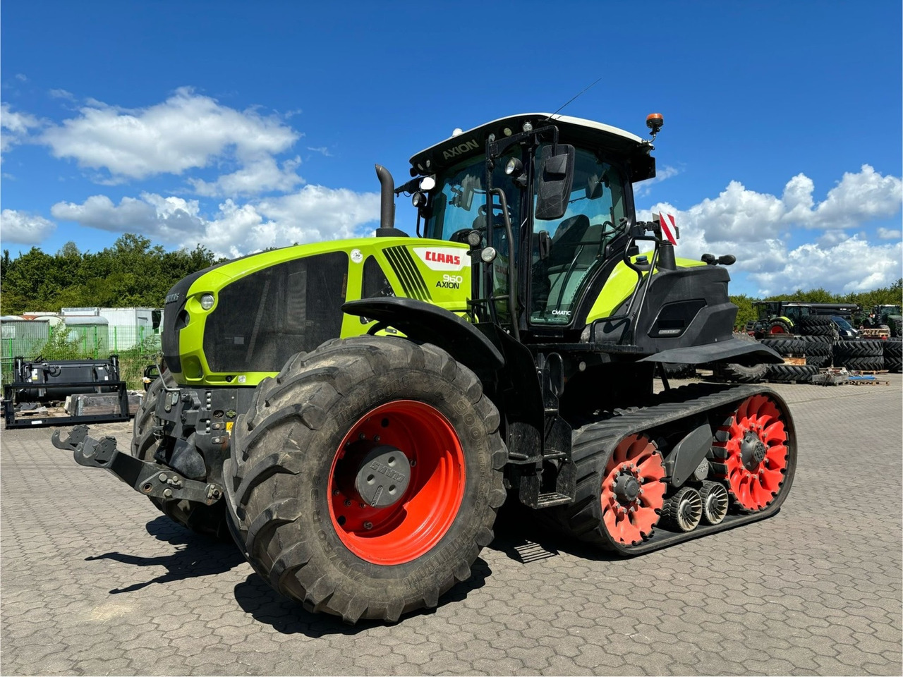 Claas Axion 960 TerraTrac - Farm tractor: picture 1 Claas Axion 960 TerraTrac - Farm tractor: picture 1