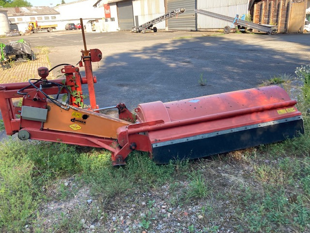 Dücker USM 18 - Flail mower: picture 4 Dücker USM 18 - Flail mower: picture 4