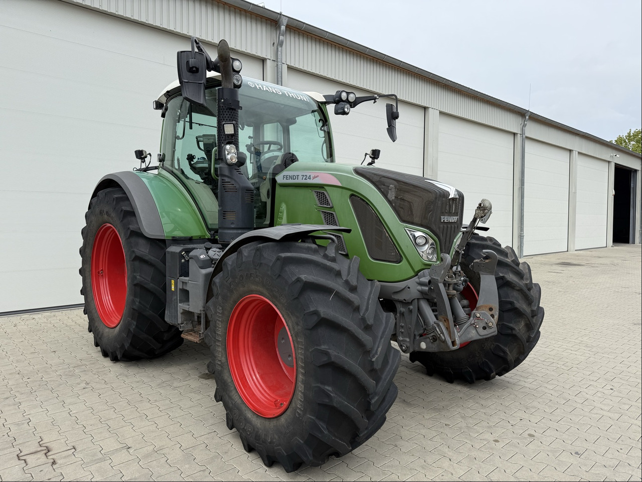 Fendt 724 Vario S4 Profi - Farm tractor: picture 1 Fendt 724 Vario S4 Profi - Farm tractor: picture 1