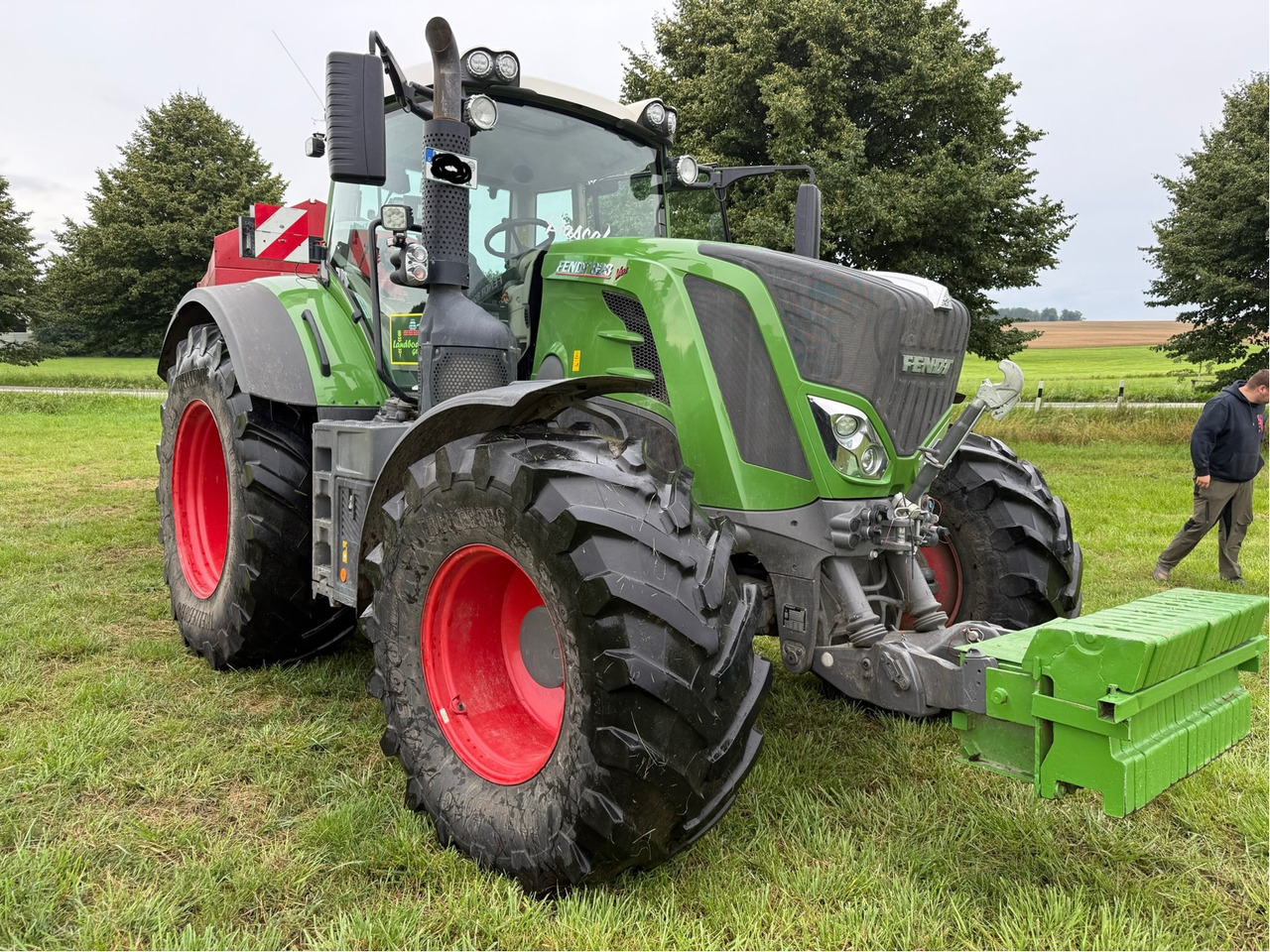 Fendt 828 Vario S4 Profi Plus Nr.8 - Farm tractor: picture 1 Fendt 828 Vario S4 Profi Plus Nr.8 - Farm tractor: picture 1