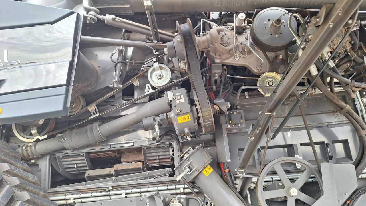 Fendt IDEAL 10T - Combine harvester: picture 5 Fendt IDEAL 10T - Combine harvester: picture 5