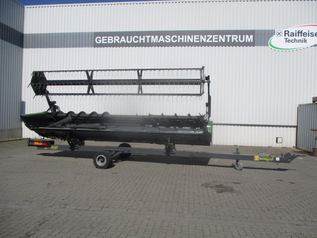Fendt Powerflow 6,20 m - Combine harvester: picture 1 Fendt Powerflow 6,20 m - Combine harvester: picture 1