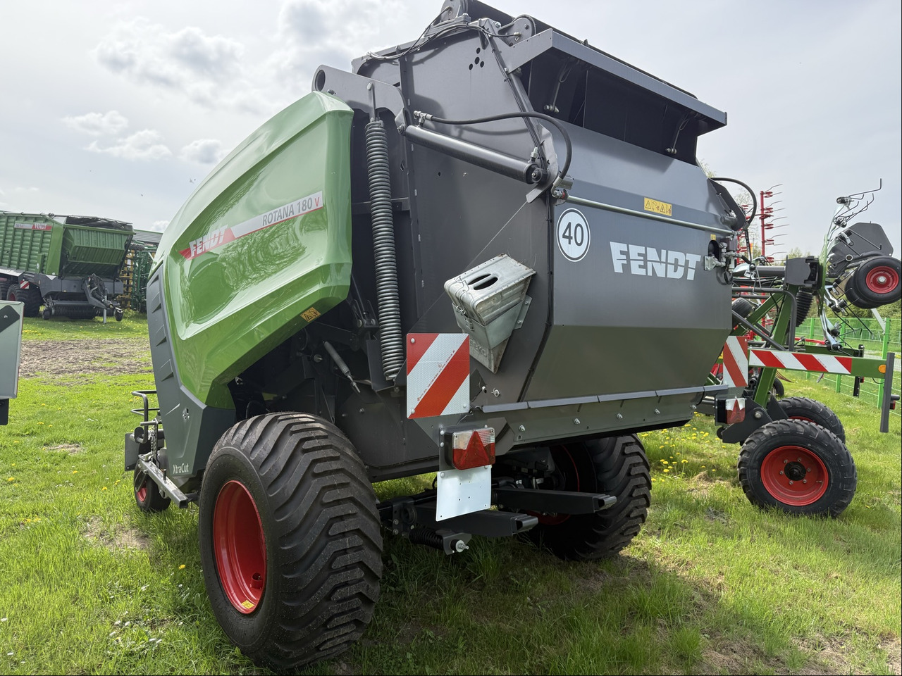 Fendt Rotana 180 V Xtra 25-Messer - Hay and forage equipment: picture 3 Fendt Rotana 180 V Xtra 25-Messer - Hay and forage equipment: picture 3