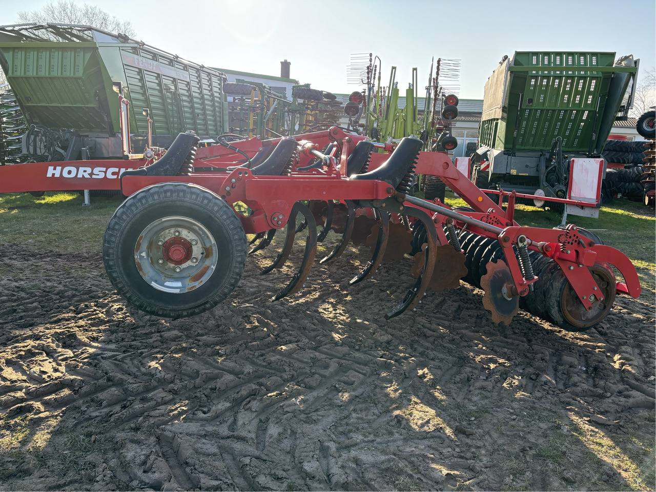 Horsch Terrano 5 FX - Cultivator: picture 1 Horsch Terrano 5 FX - Cultivator: picture 1