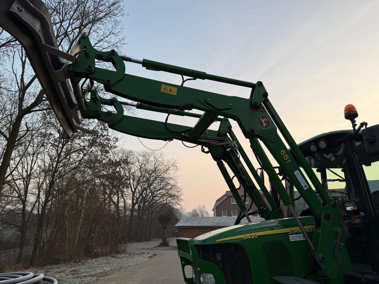 Farm tractor John Deere 6420: picture 8