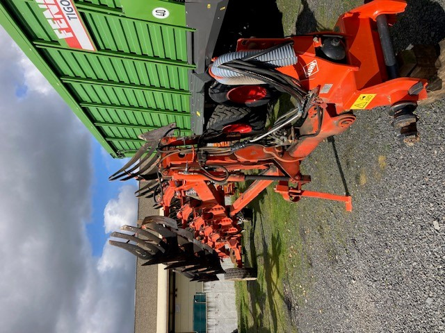 Kuhn Vari-Master - Plow: picture 2 Kuhn Vari-Master - Plow: picture 2