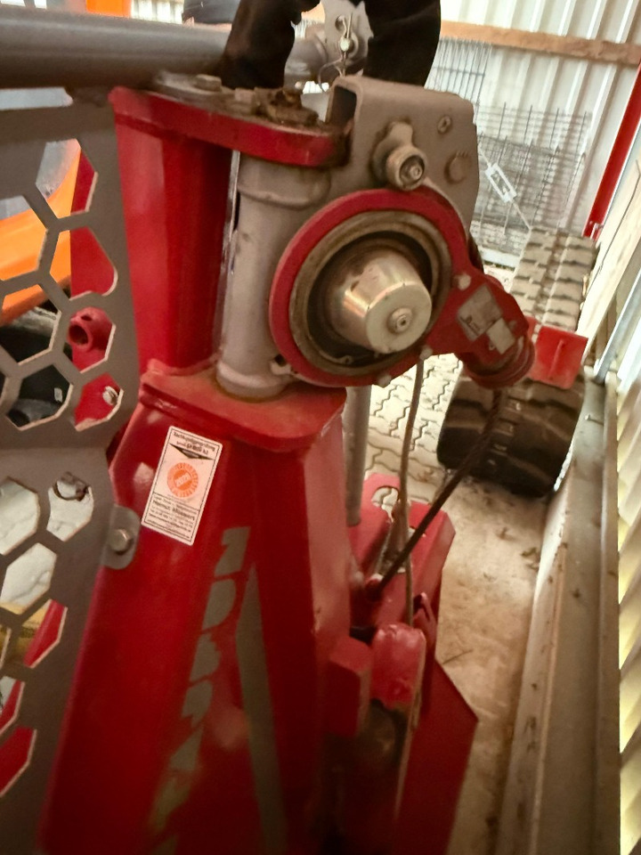 Taifun Seilwinde mit Teleskopausschub - Crane: picture 2 Taifun Seilwinde mit Teleskopausschub - Crane: picture 2