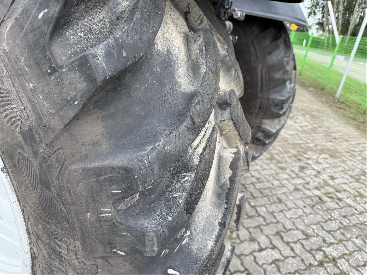 Valtra T254 Versu TwinTrac - Farm tractor: picture 5 Valtra T254 Versu TwinTrac - Farm tractor: picture 5