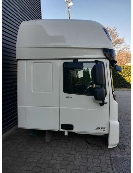 DAF XF 106 Euro 6 - Cab and interior for Truck: picture 4 DAF XF 106 Euro 6 - Cab and interior for Truck: picture 4