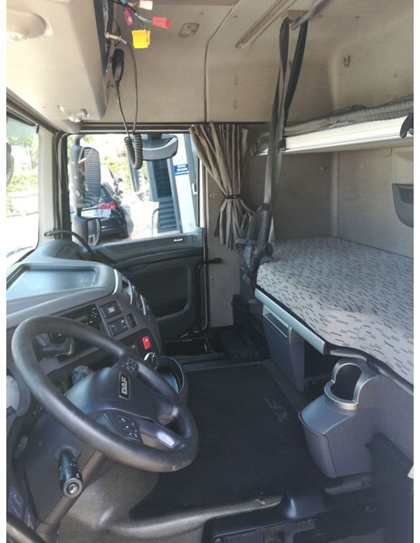 DAF XF 106 Euro 6 - Cab and interior for Truck: picture 4 DAF XF 106 Euro 6 - Cab and interior for Truck: picture 4
