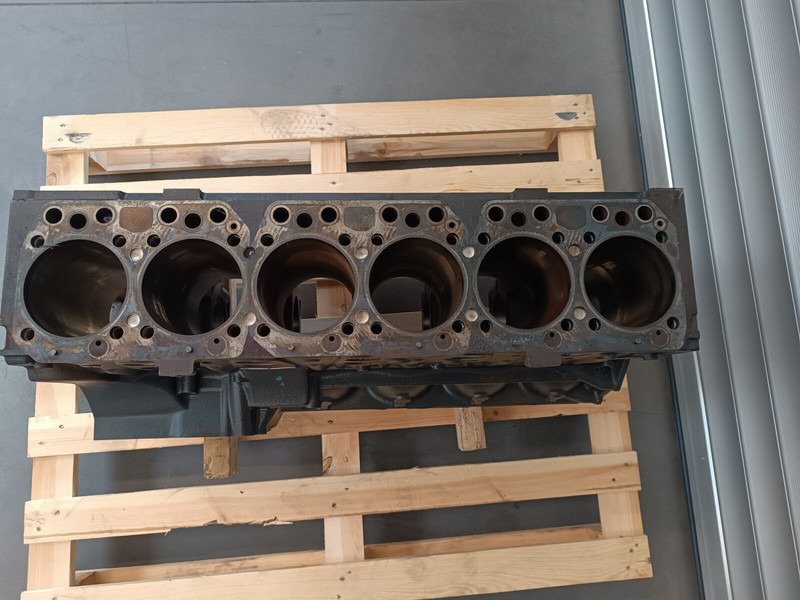 Cylinder block for Truck MAN TGL TGM: picture 6