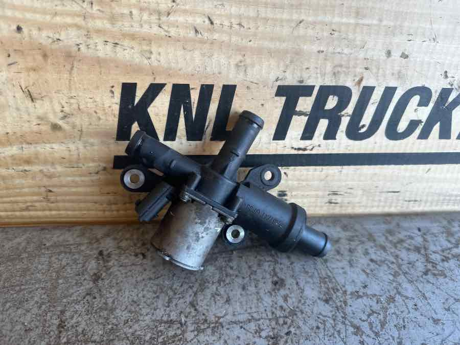 MAN VALVE 51.06310-0021 - Brake valve for Truck: picture 1 MAN VALVE 51.06310-0021 - Brake valve for Truck: picture 1